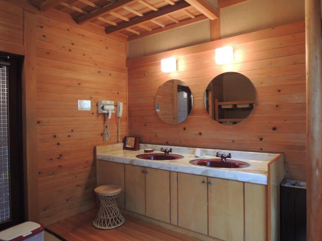 Shimaya Ryokan